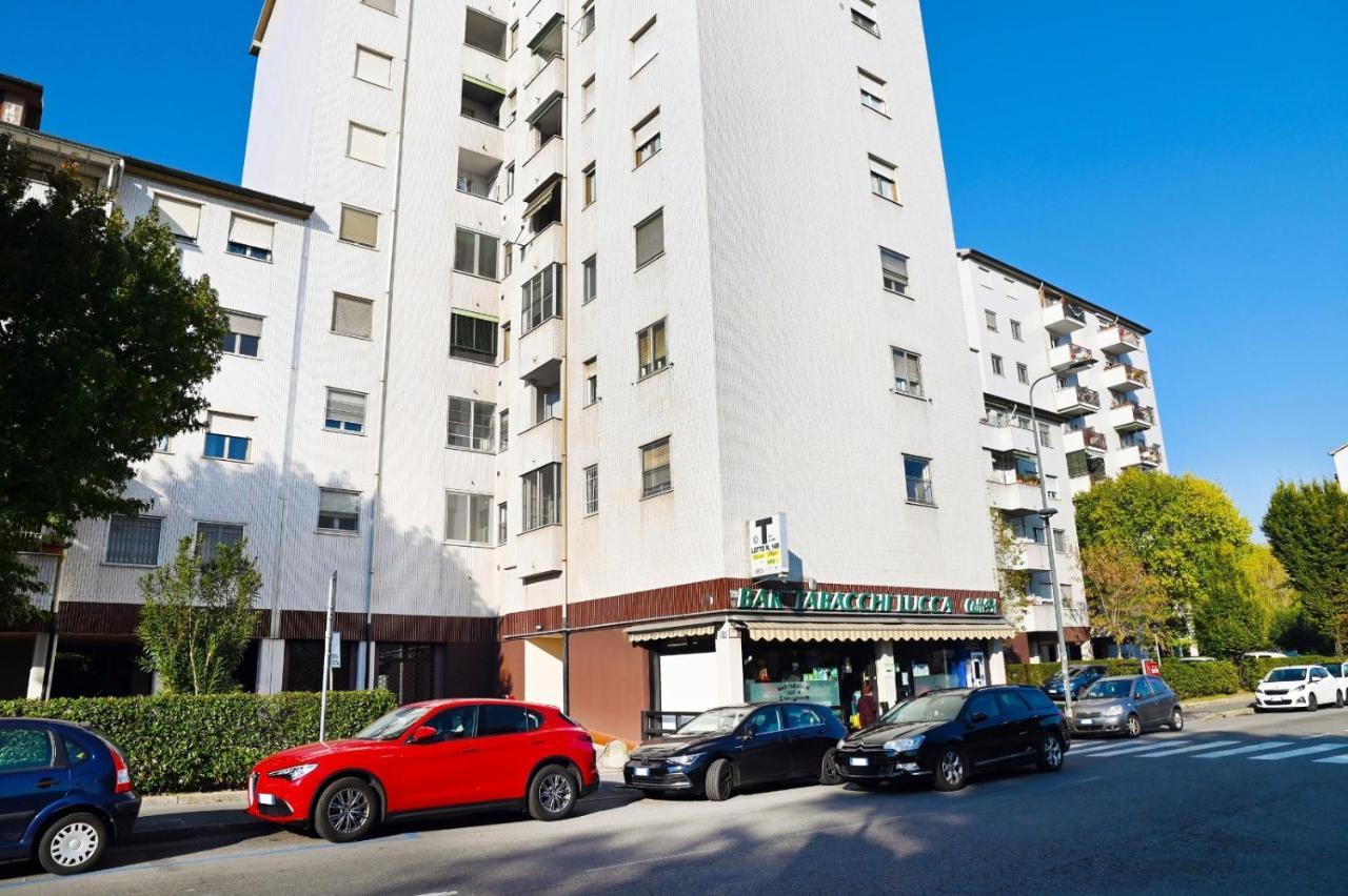 Lucca 22 Hotel Milan Exterior photo